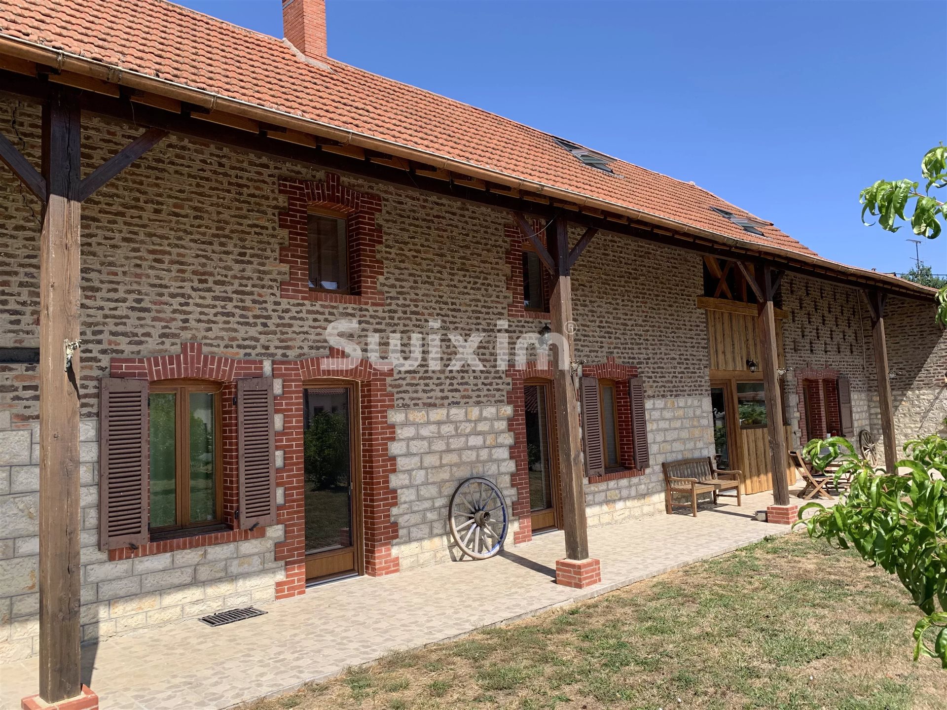 Maison à vendre, 250m², Saint-Amour