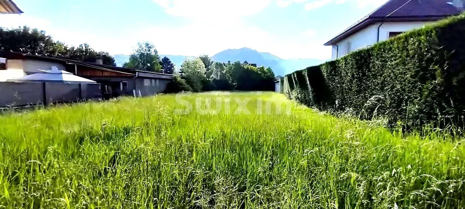 Ideal for a project of 2 to 3 dwellings .Buildable land – 1,325 sqm - Vue 2