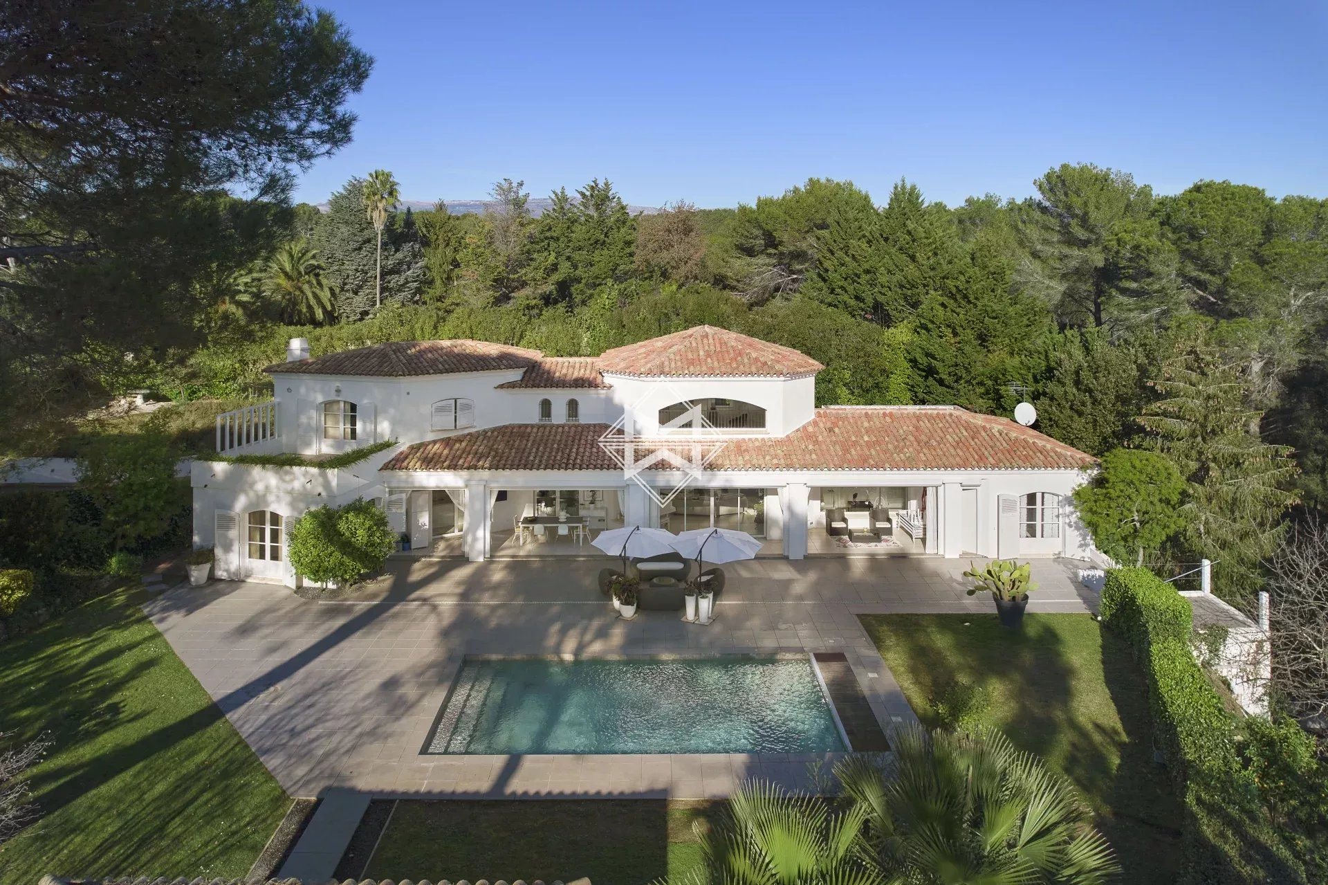 Maison à vendre, 250m², Mougins