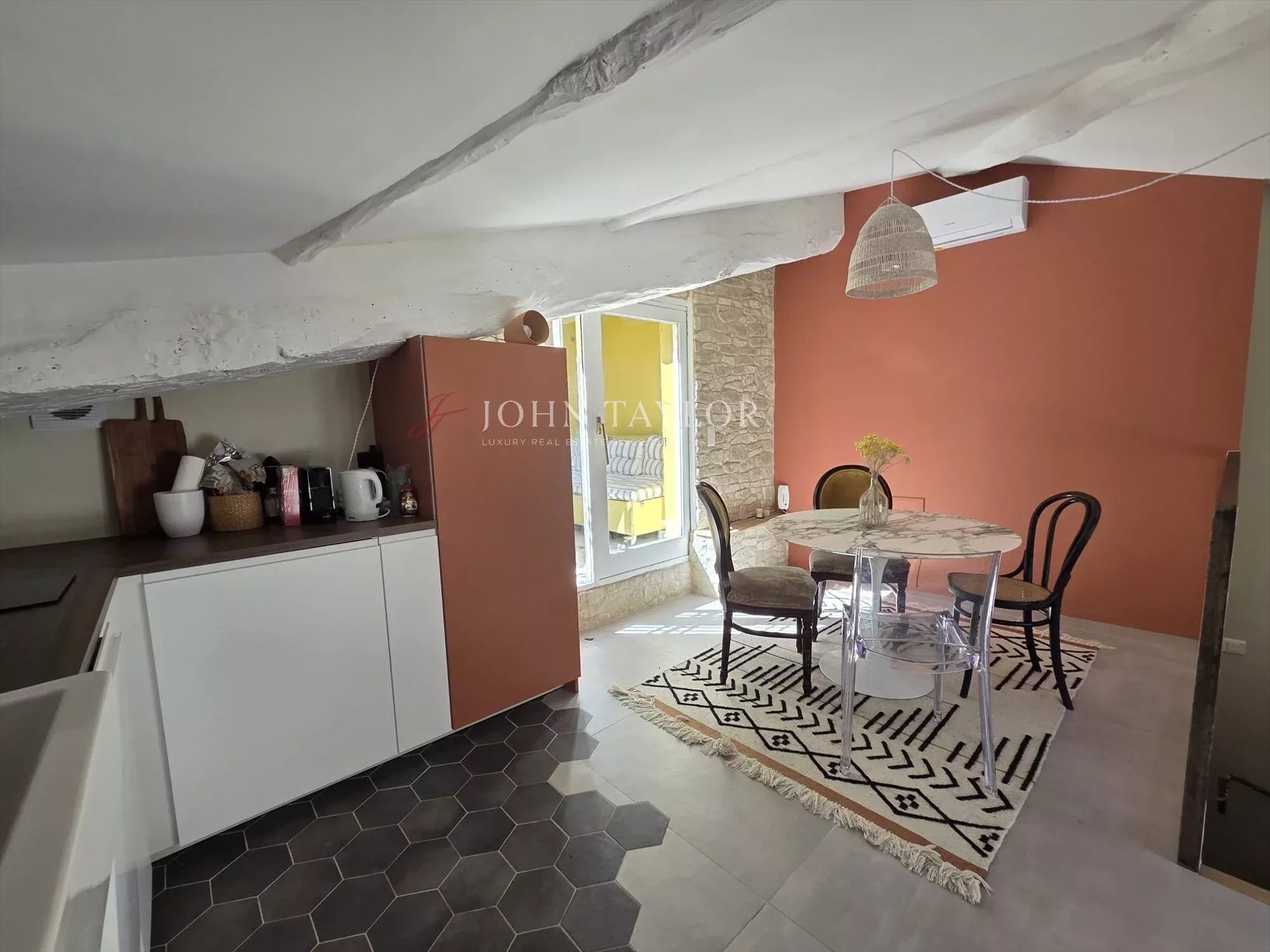 Maison à vendre, 55m², Lourmarin