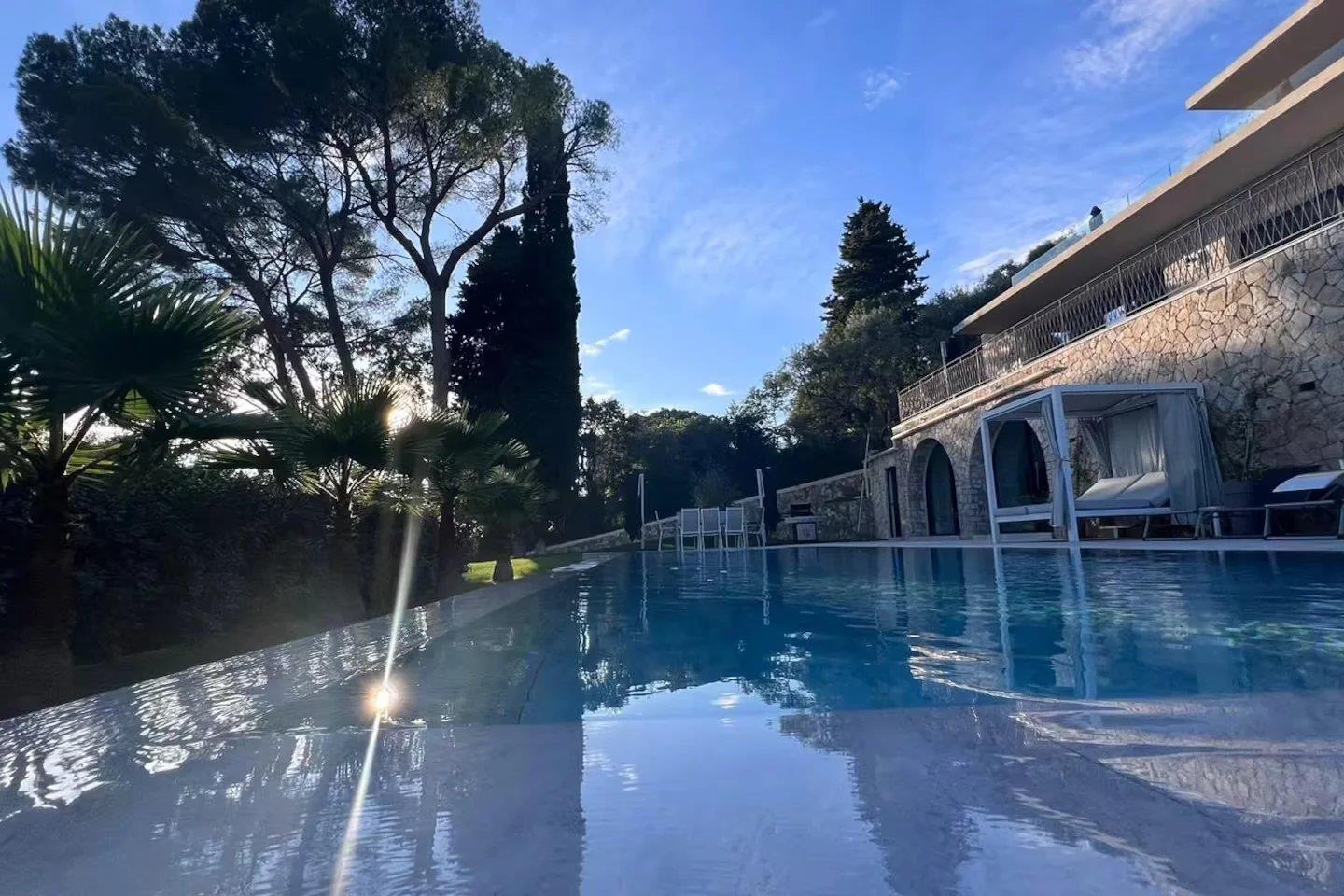 Maison à vendre, 389m², Mougins