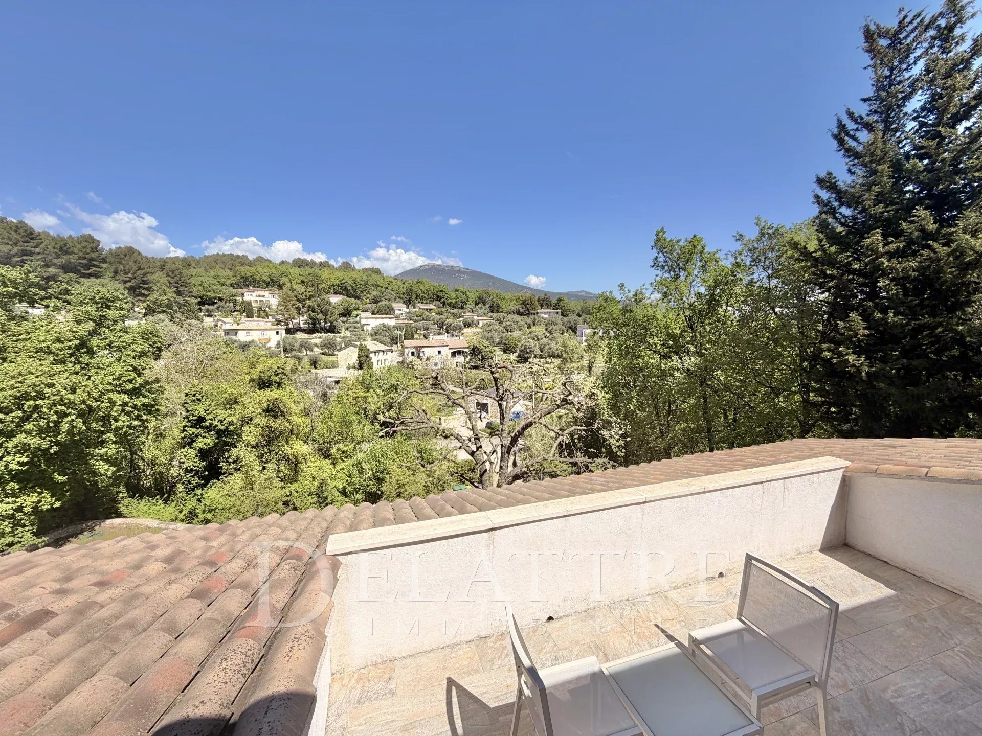 Maison à vendre, 140m², Le Rouret