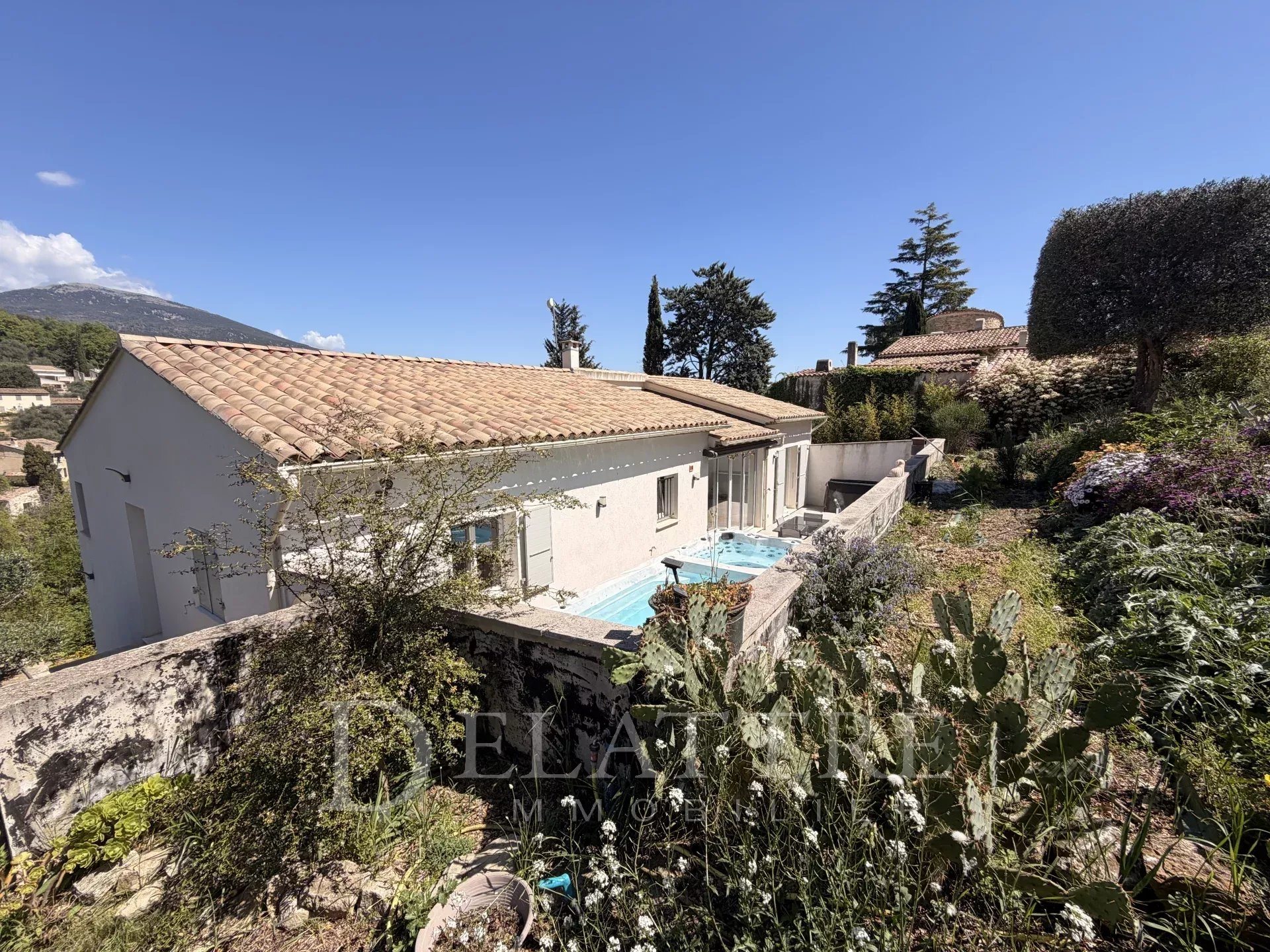 Maison à vendre, 140m², Le Rouret