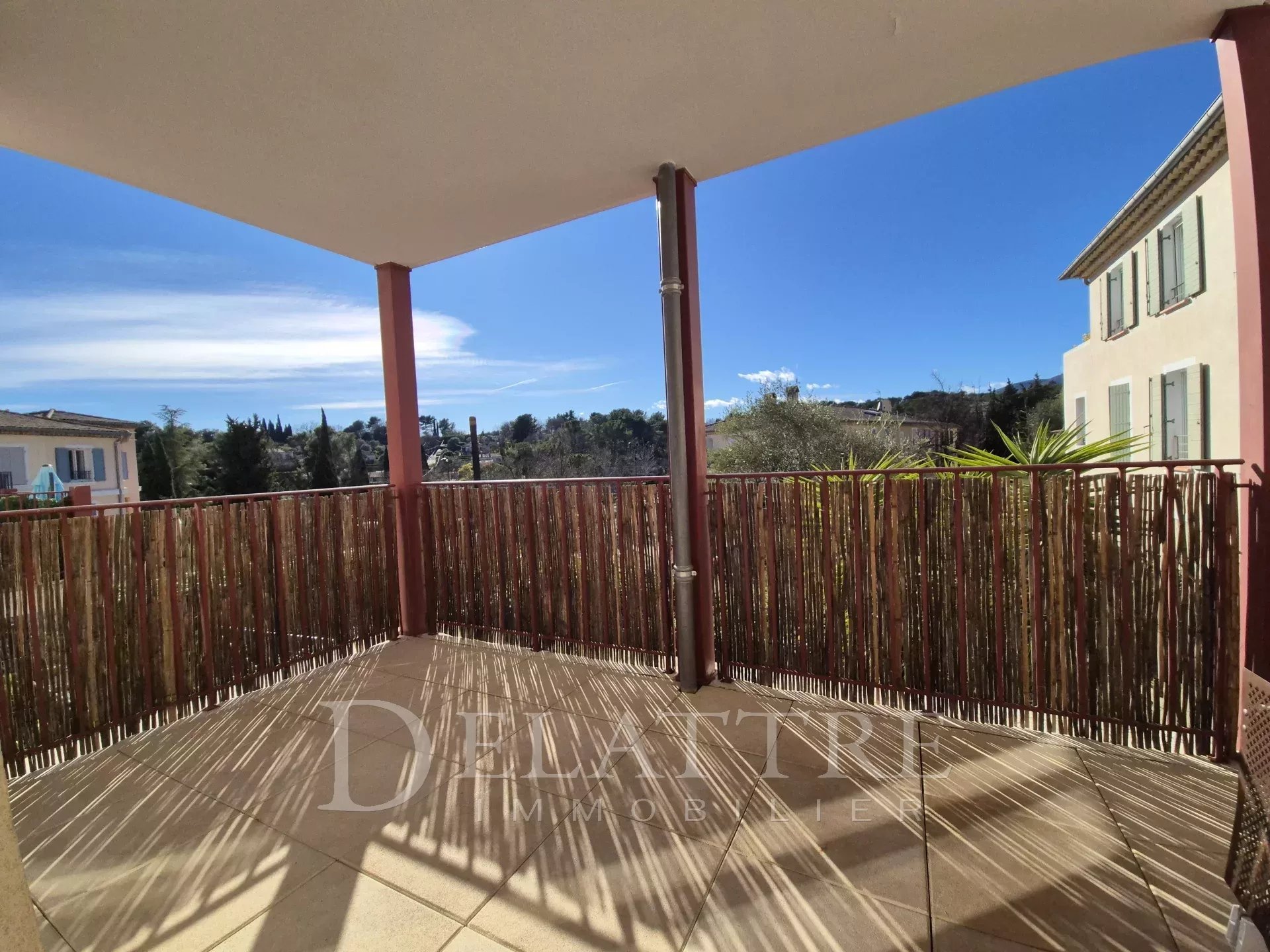 Appartement à vendre, 43m², Le Rouret