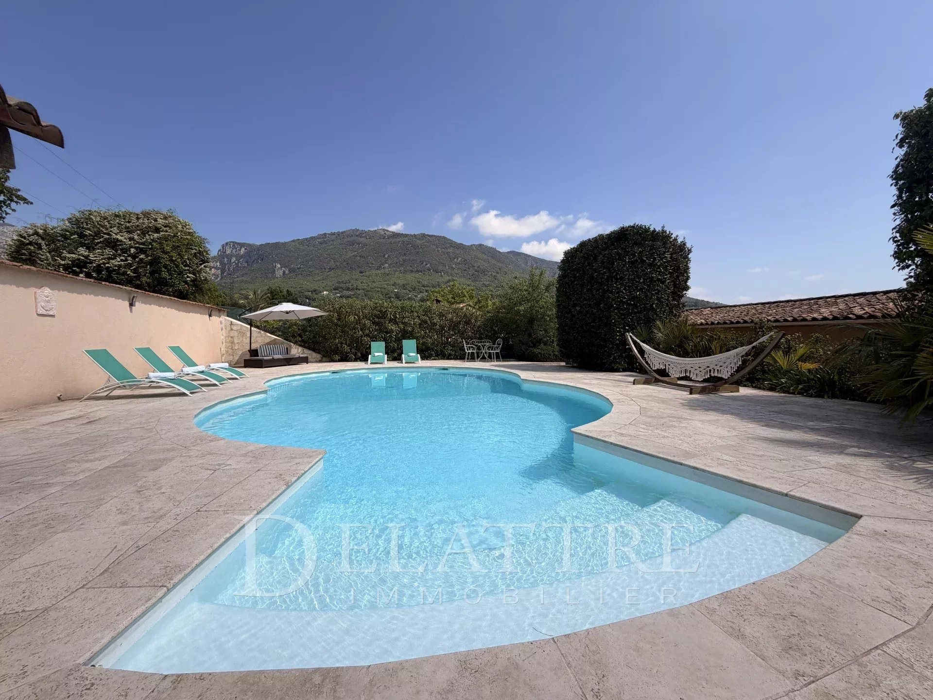Maison à vendre, 250m², Le Bar-sur-Loup