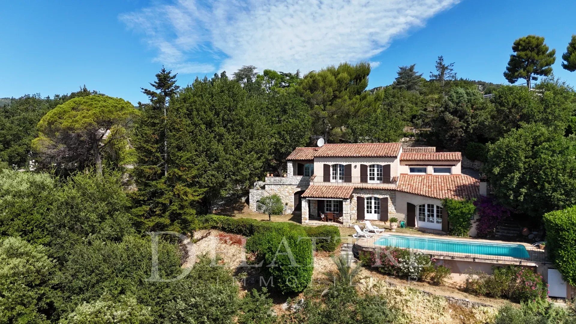 Maison à vendre, 160m², Châteauneuf-Grasse