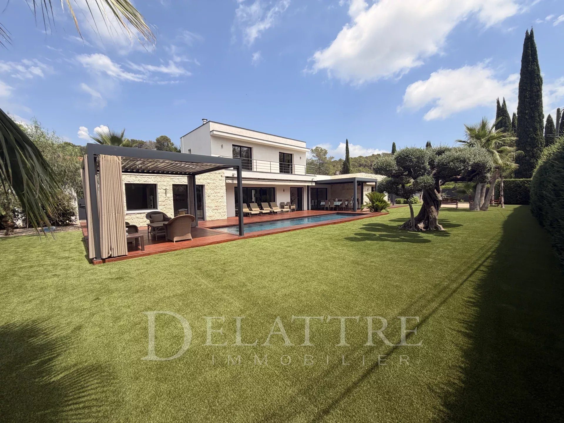 Maison à vendre, 195m², Opio