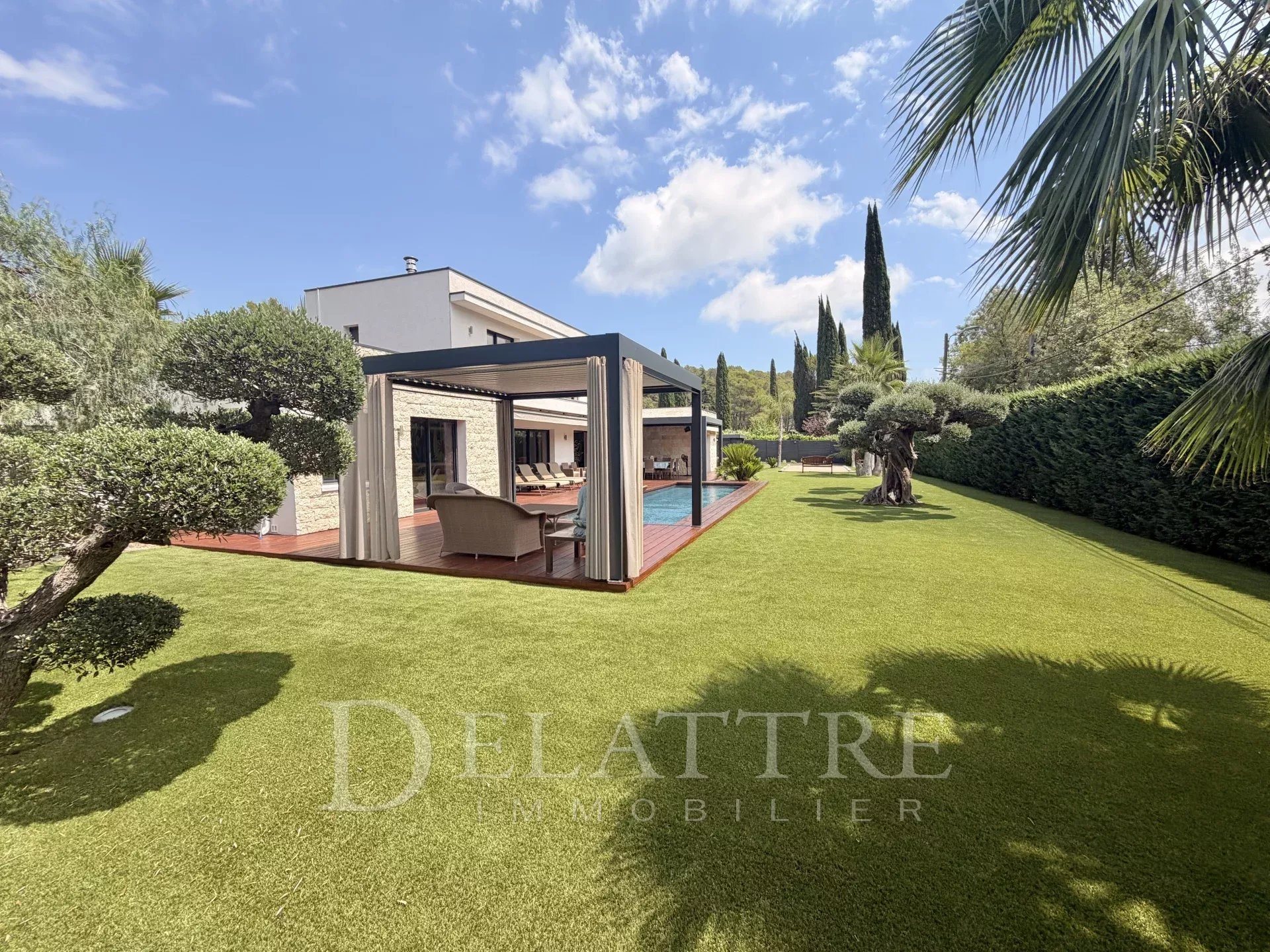 Maison à vendre, 195m², Opio