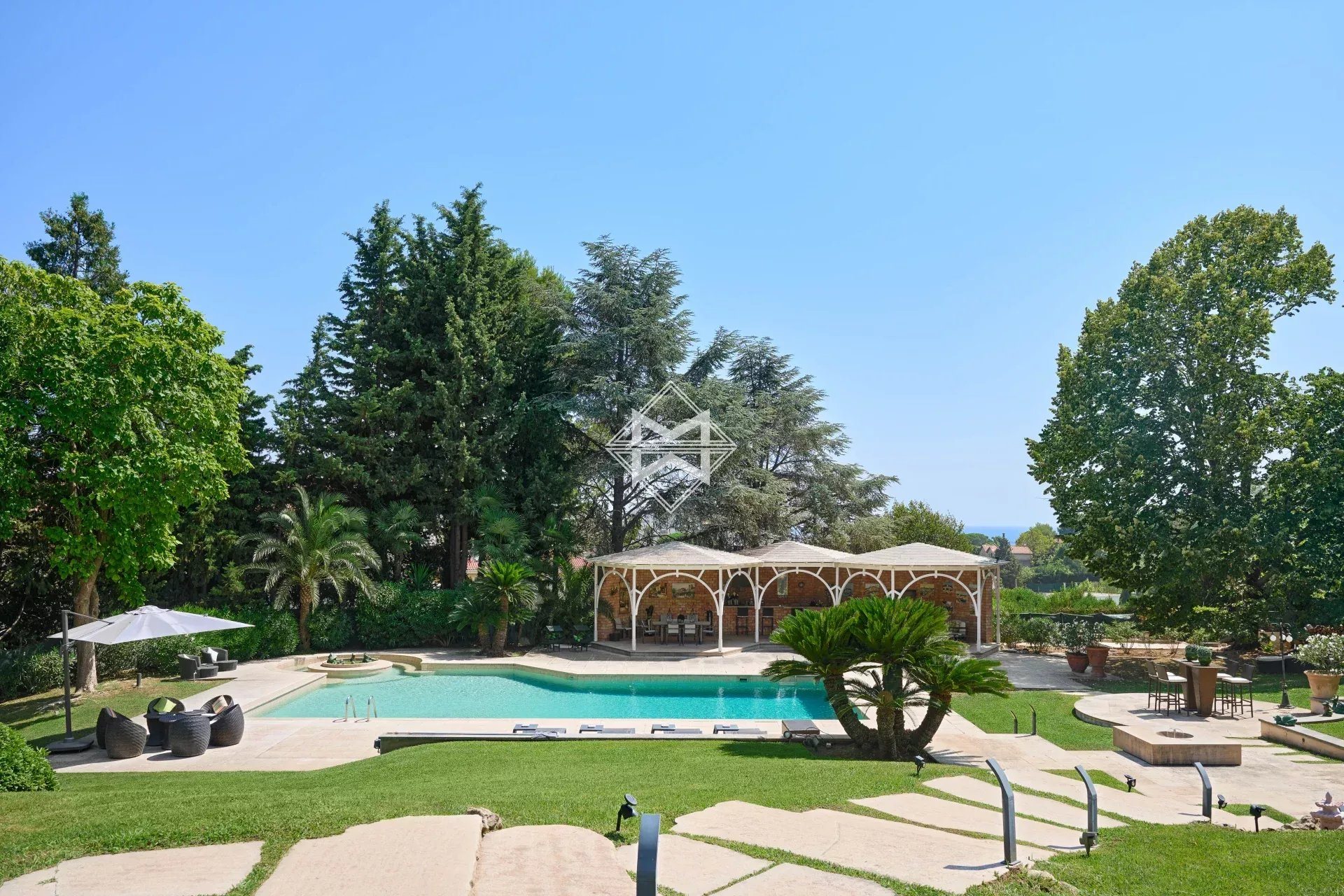 Maison à vendre, 620m², Antibes