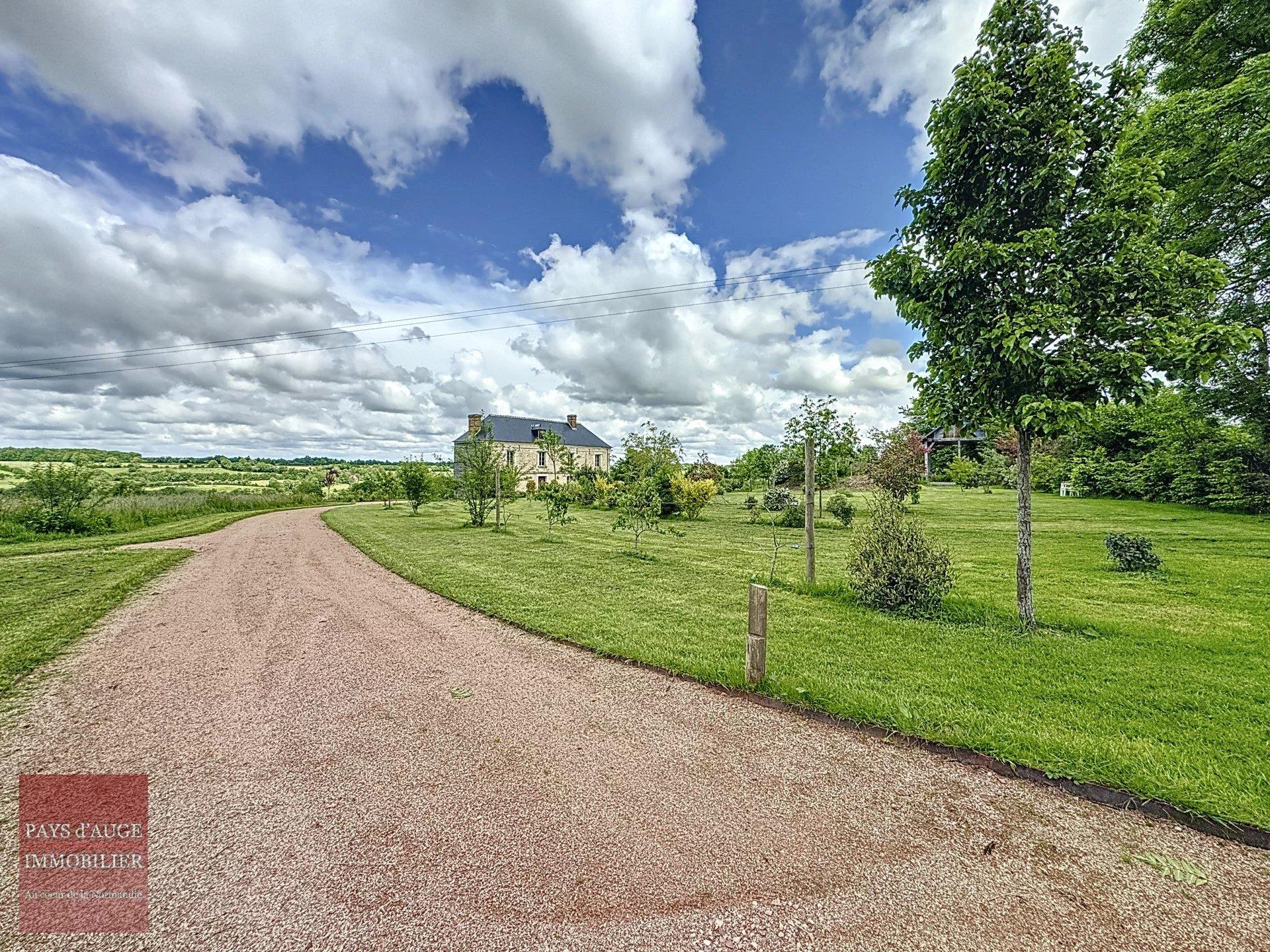 Maison à vendre, 208m², Livarot-Pays-d'Auge
