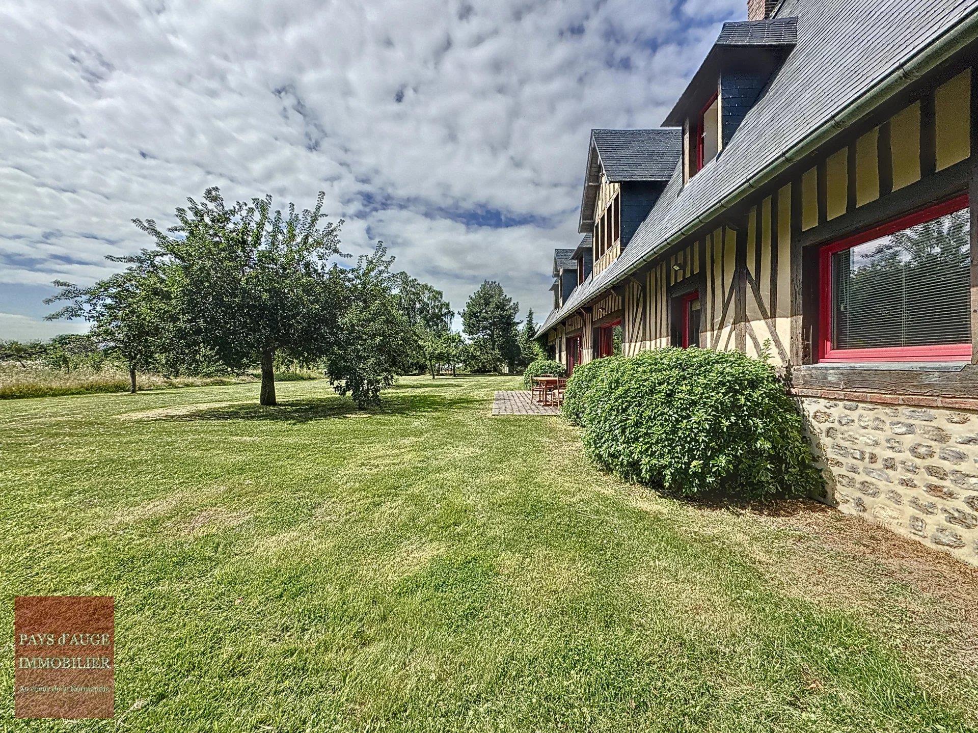 Maison à vendre, 202m², Rouge-Perriers