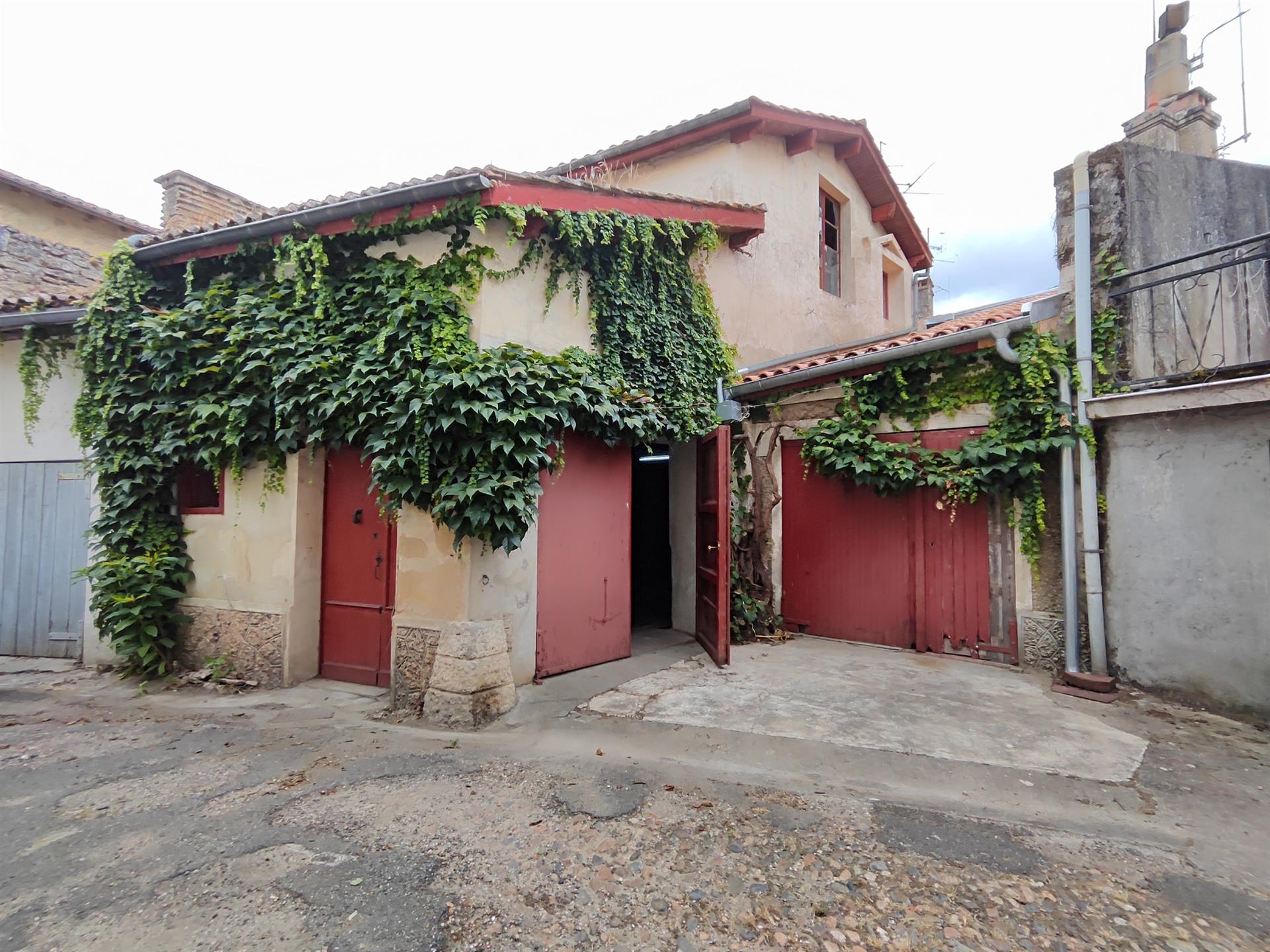 Maison à vendre, 198m², Sainte-Bazeille