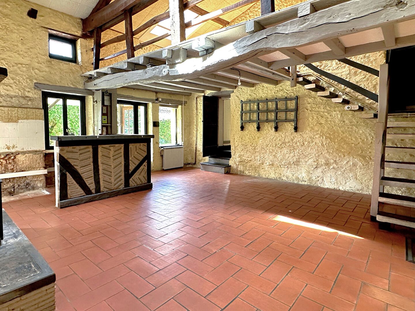 Maison à vendre, 176m², Beauronne