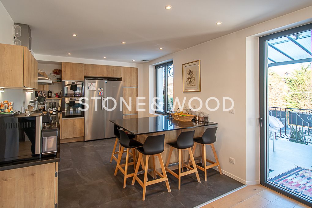 Maison à vendre, 254m², Annecy-le-Vieux