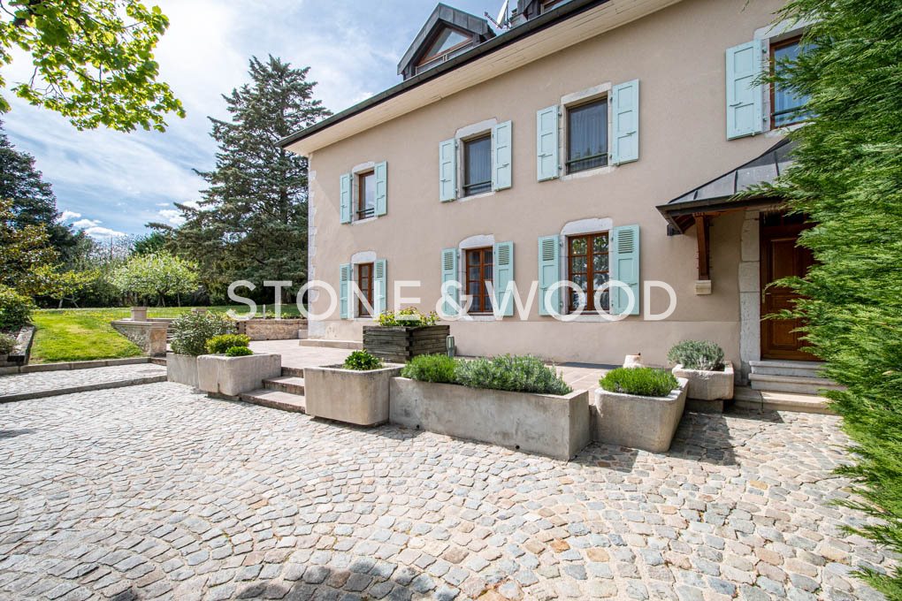 Maison à vendre, 420m², Divonne-les-Bains