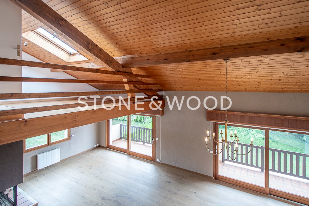 Maison à vendre, 225m², Divonne-les-Bains