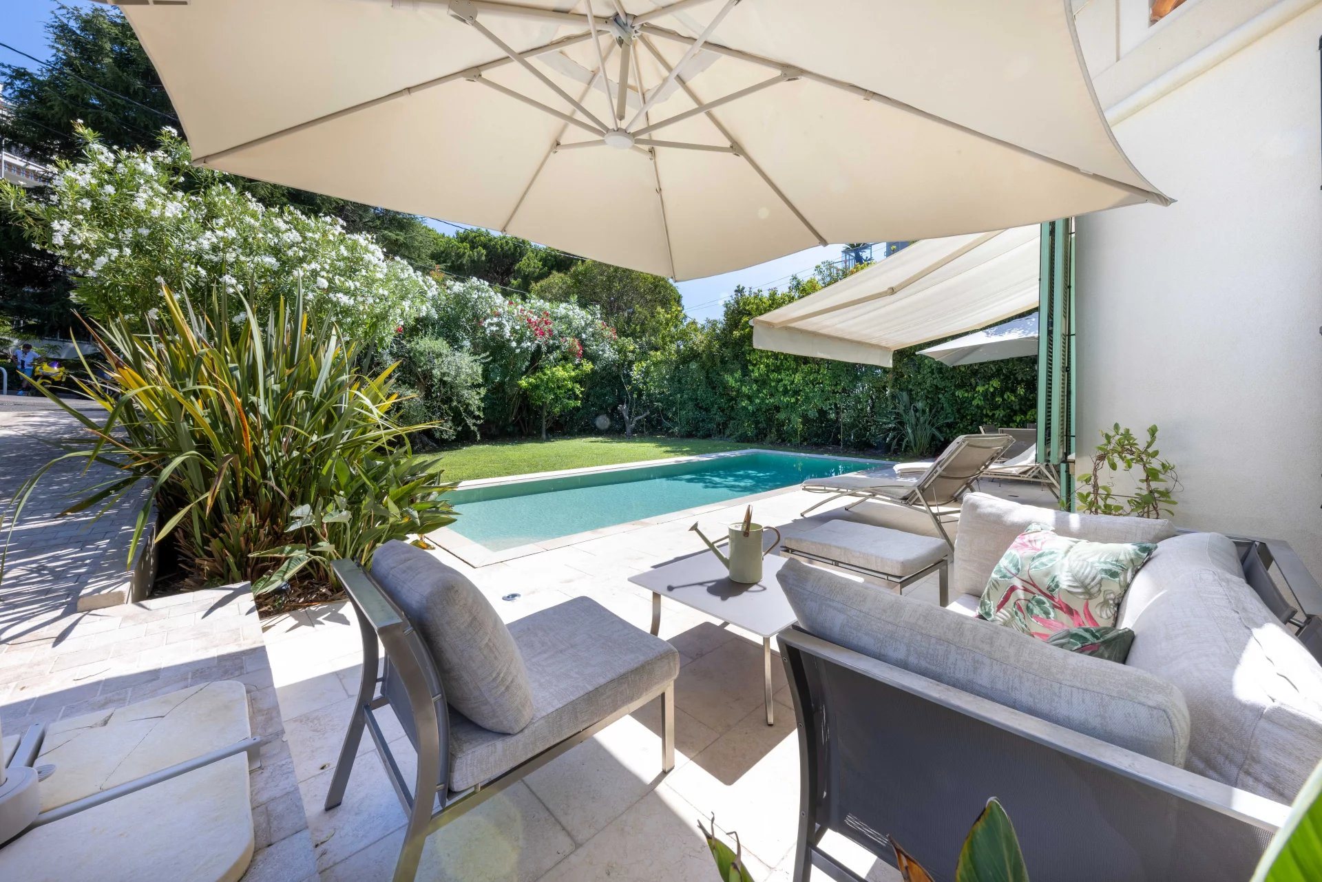 Maison – Antibes - Vue 4