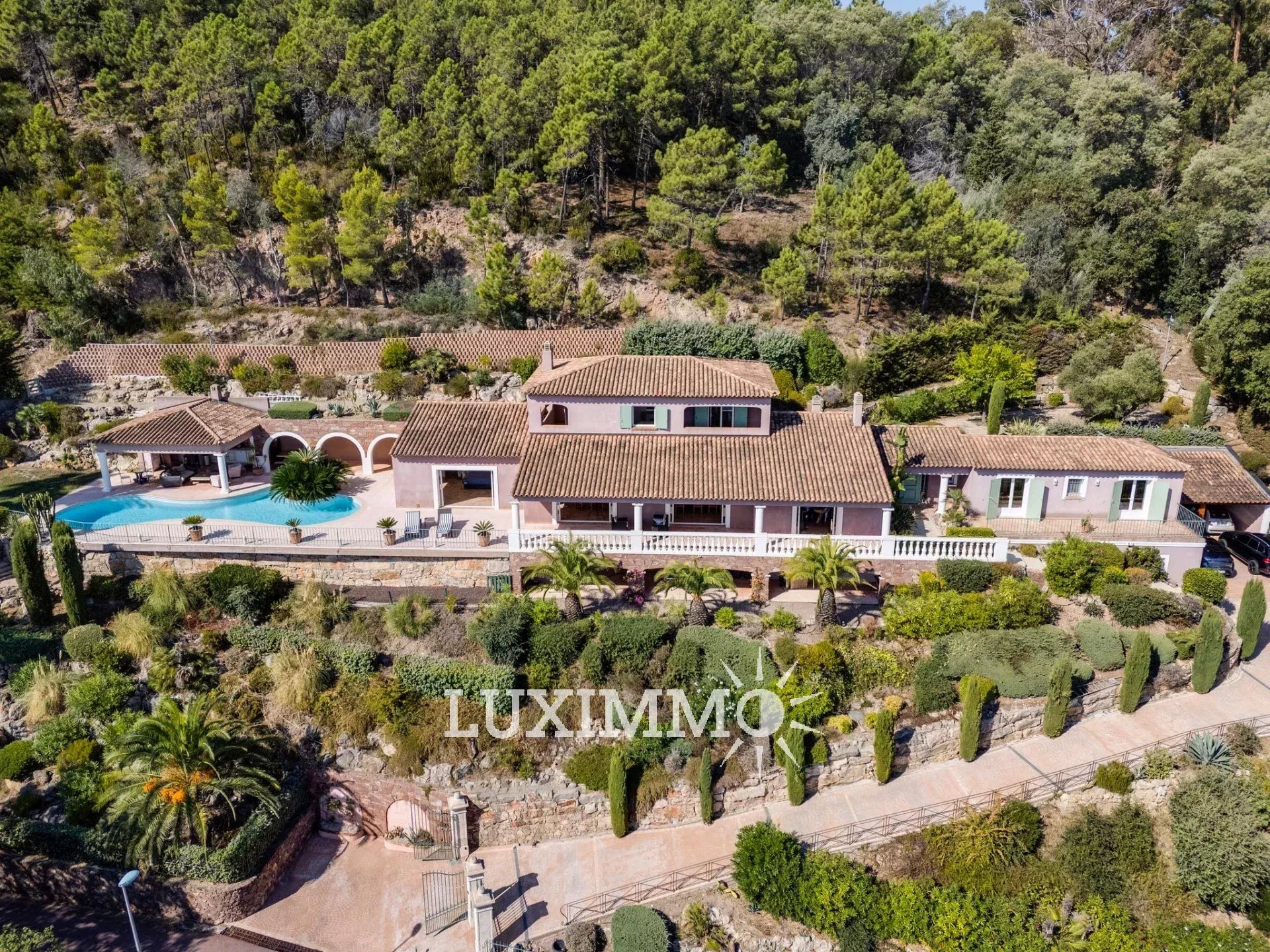 Maison à vendre, 373m², Théoule-sur-Mer