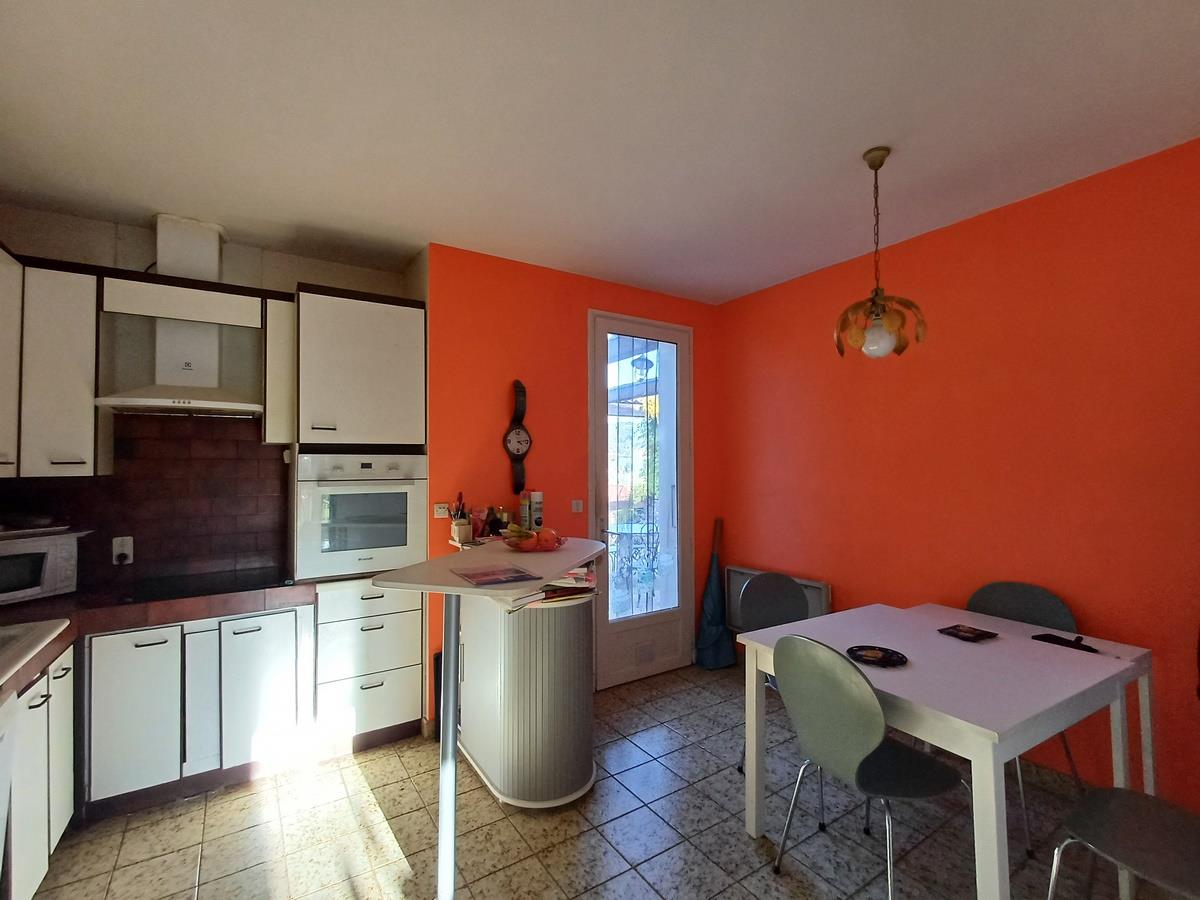 Maison à vendre, 210m², Villefranche-de-Rouergue