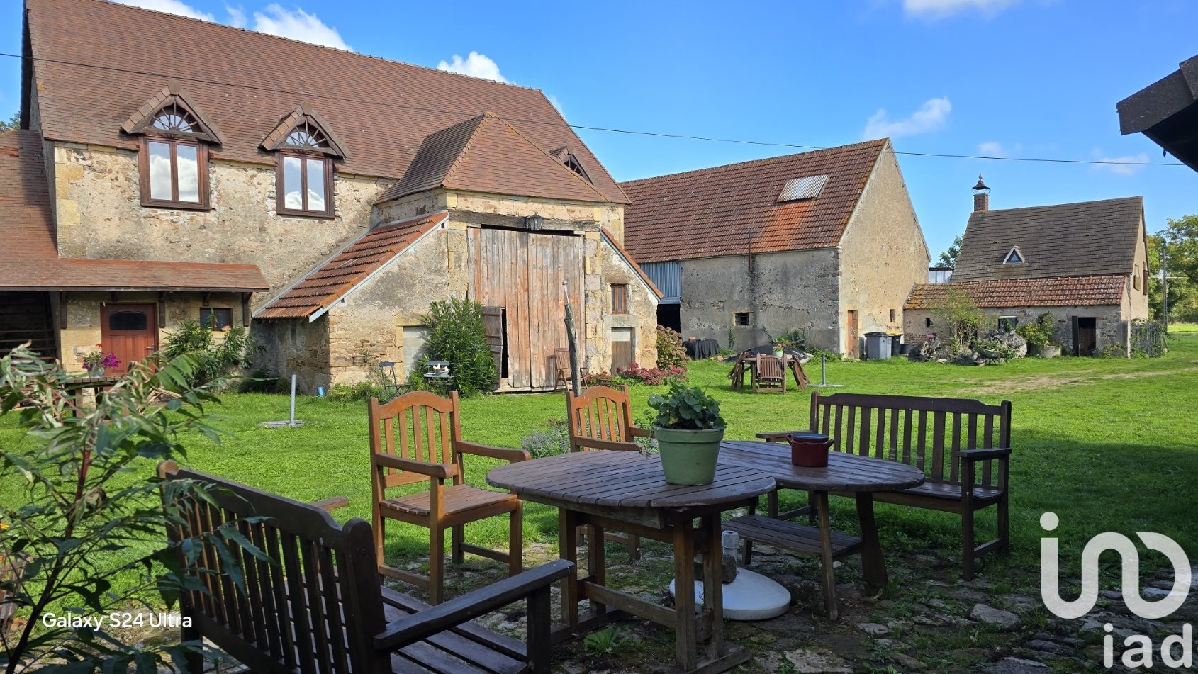 Maison à vendre, 660m², Saint-Bonnet-Tronçais