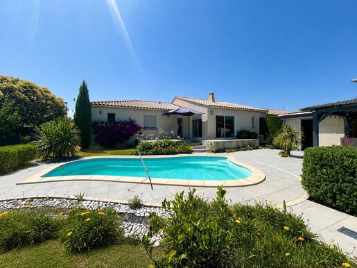 Maison 6 pièces 127 m² · à Saint-Cyprien · 127 m² · 485 000 €
