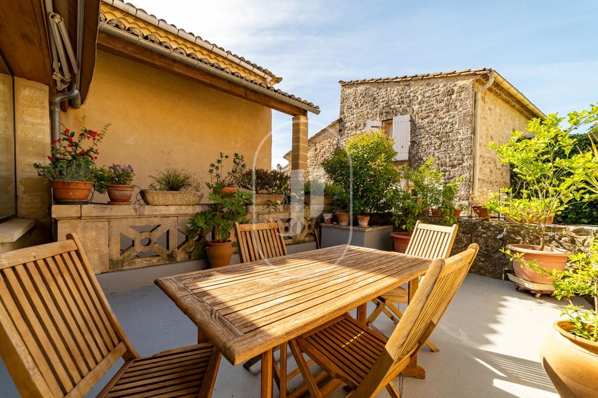 Maison à vendre, 164m², Arpaillargues-et-Aureillac
