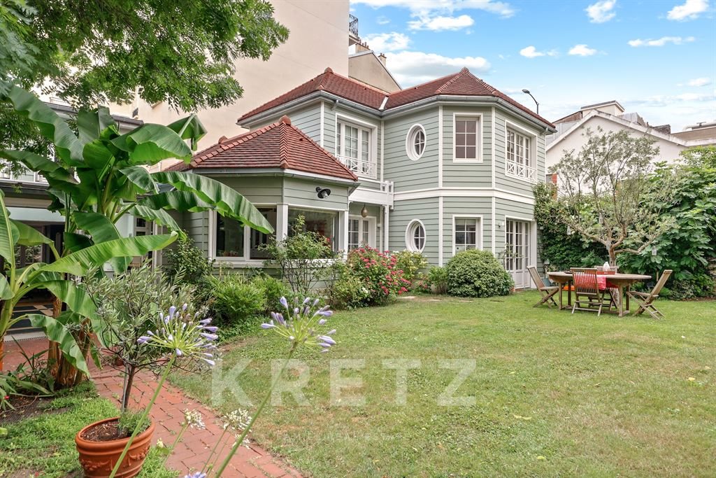 Maison à vendre, 237m², Courbevoie