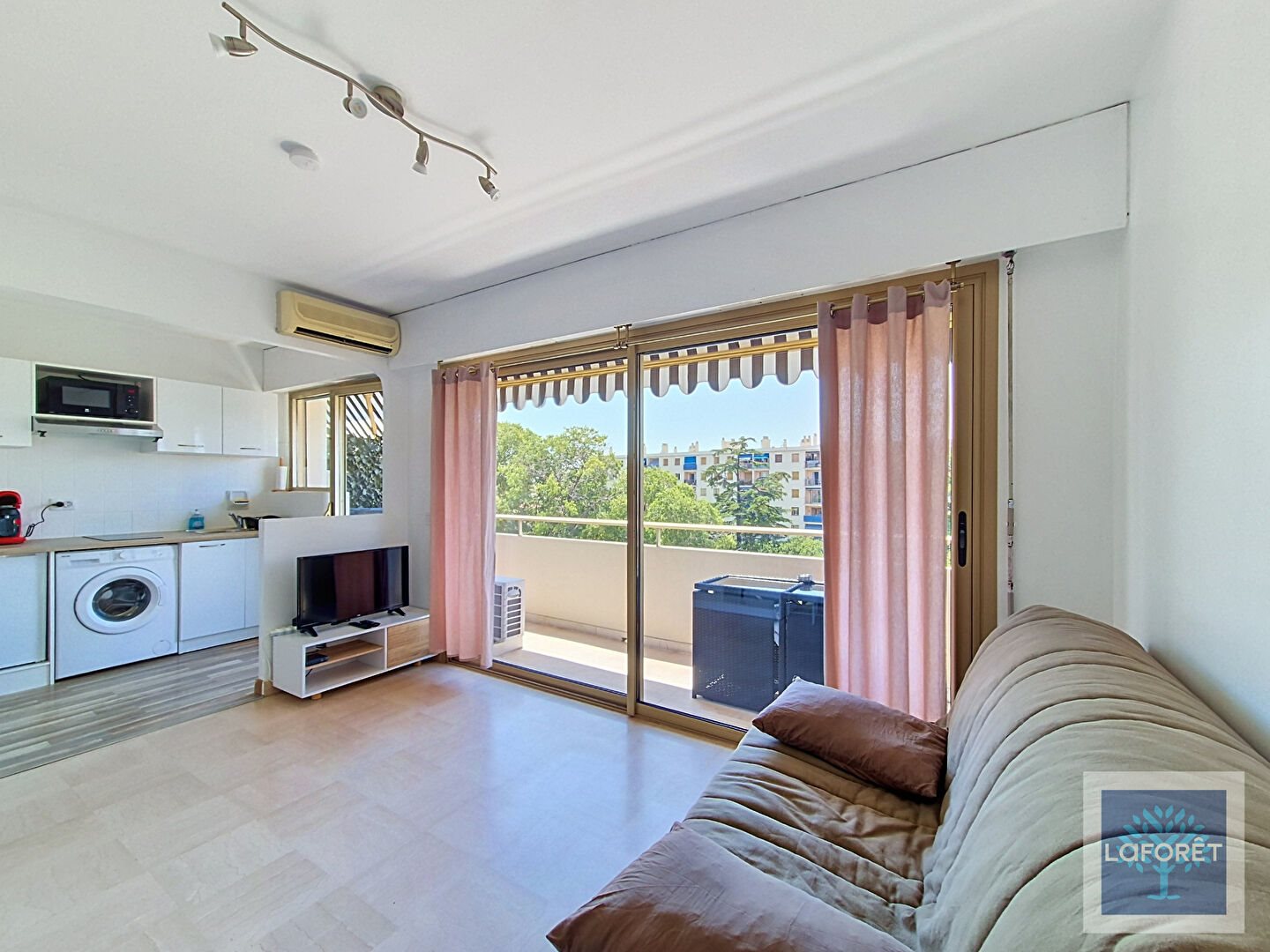 Apartment in Antibes, La Pagane, Juan-les-Pins - Vue 3