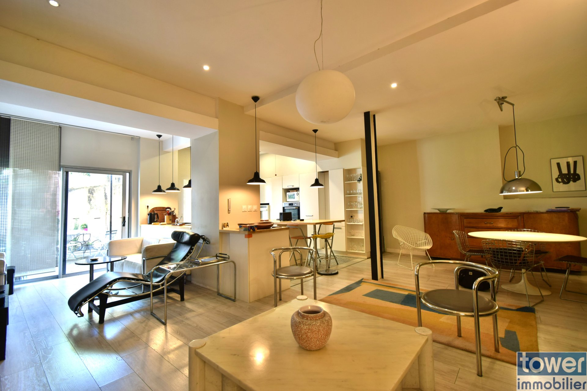 Purchase: Apartment (24100)