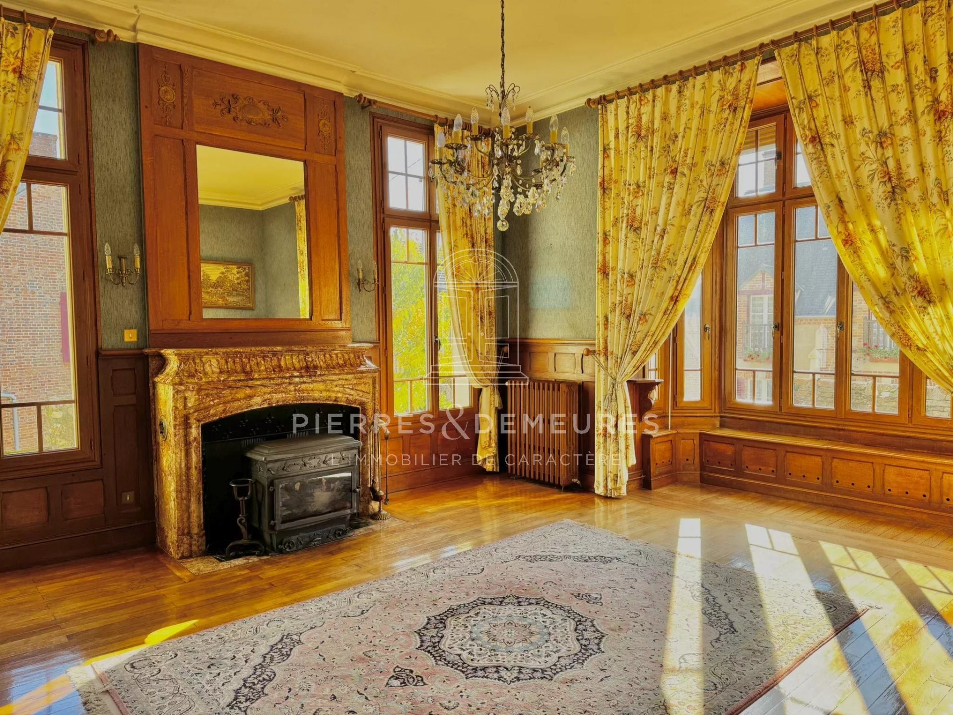 Maison à vendre, 231m², Brinon-sur-Sauldre