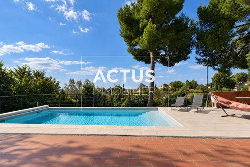 Maison 7 pièces 149 m² · à Salon-de-Provence · 149 m² · 580 000 €