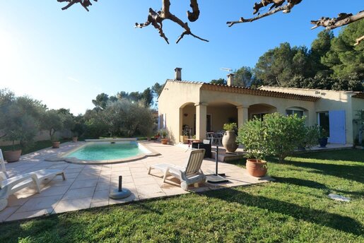 Maison 6 pièces 209 m² · à Pélissanne · 209 m² · 699 000 €