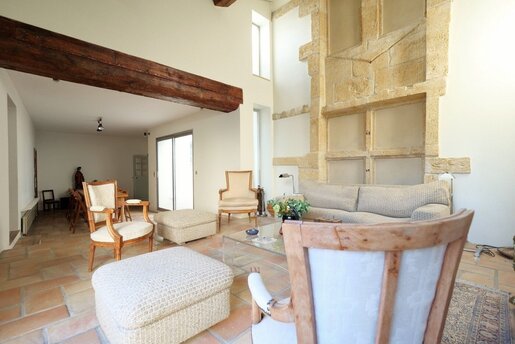 Maison 9 pièces 439 m² · à Salon-de-Provence · 439 m² · 660 000 €