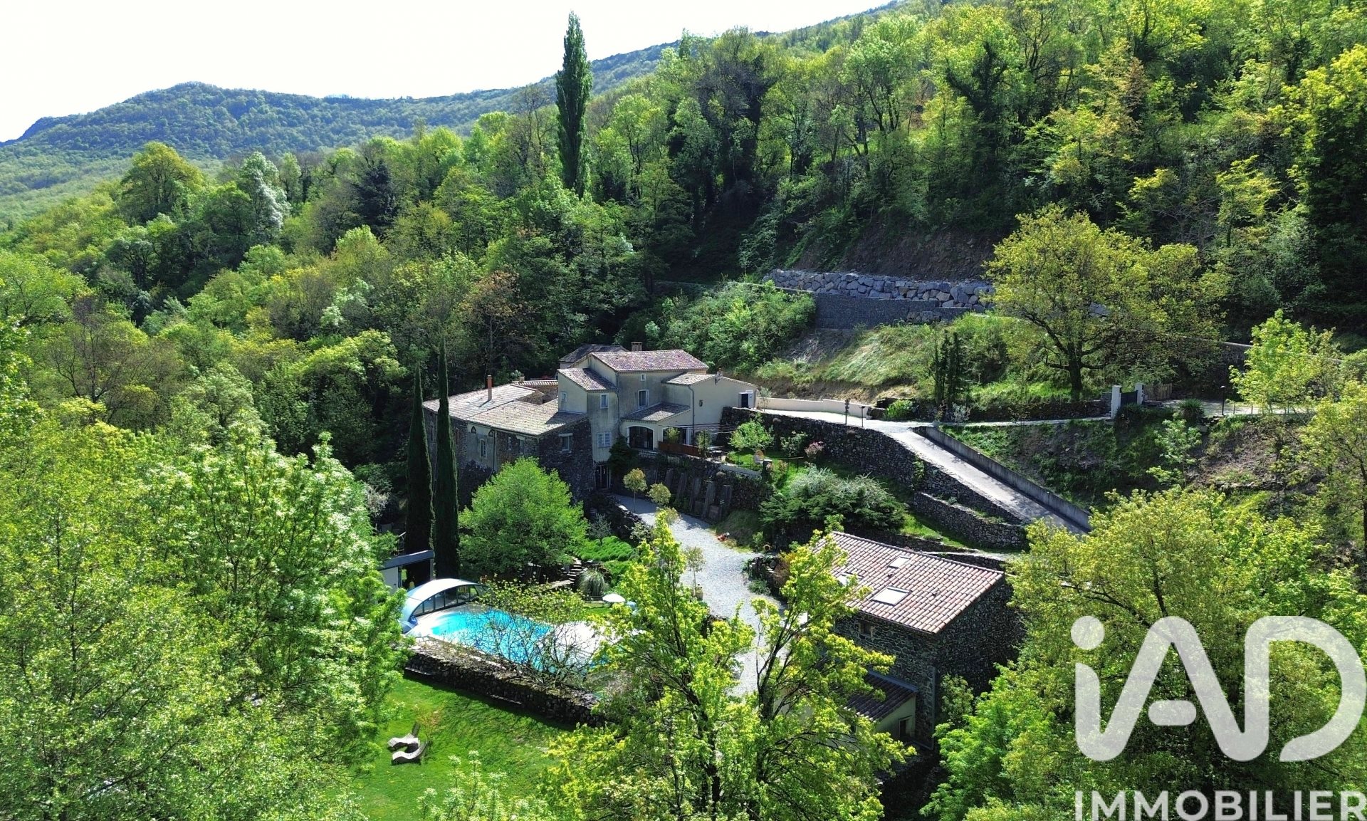 Maison à vendre, 414m², Alissas