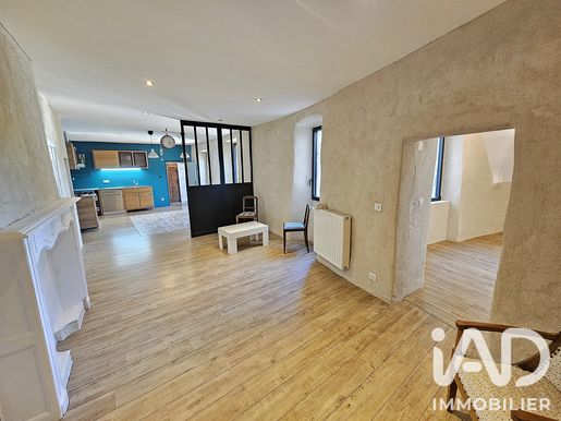 Maison 7 pièces 195 m² à Coux