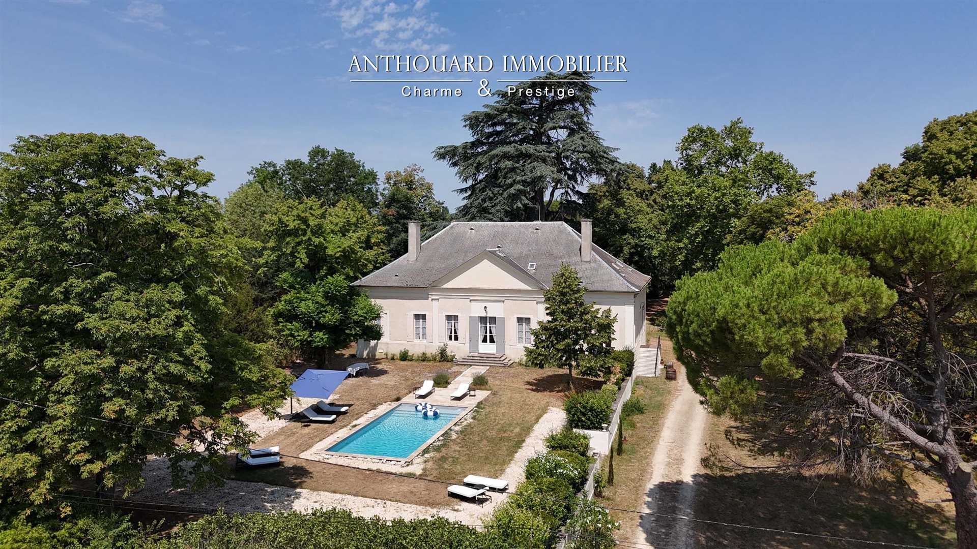 Maison 15 pièces 540 m² · à Eymet · 540 m² · 990 000 €
