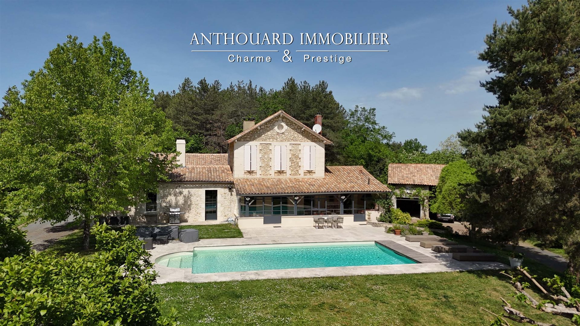 Maison à vendre, 365m², Bergerac