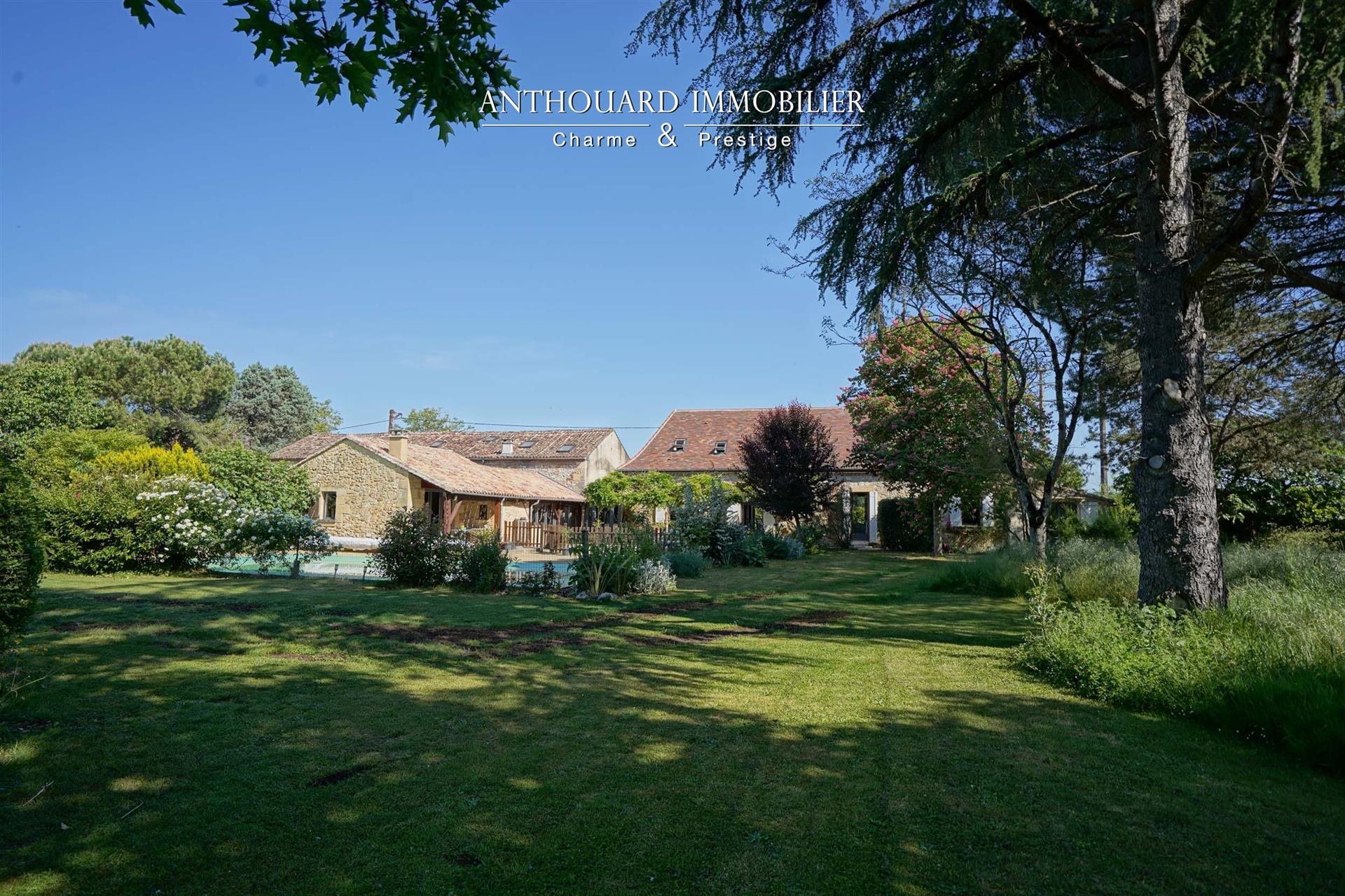 Maison à vendre, 260m², Bergerac
