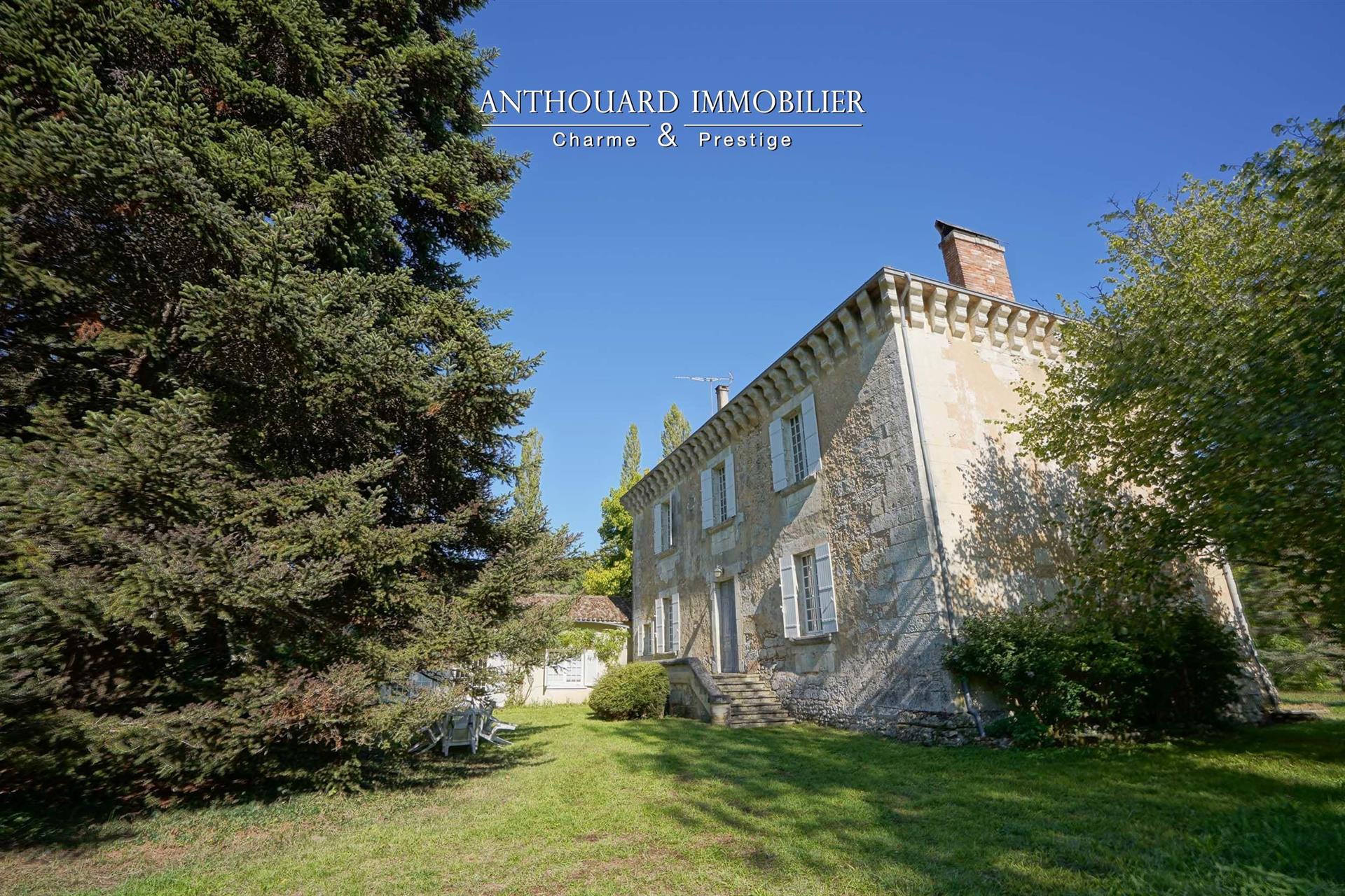 Maison à vendre, 350m², Vergt