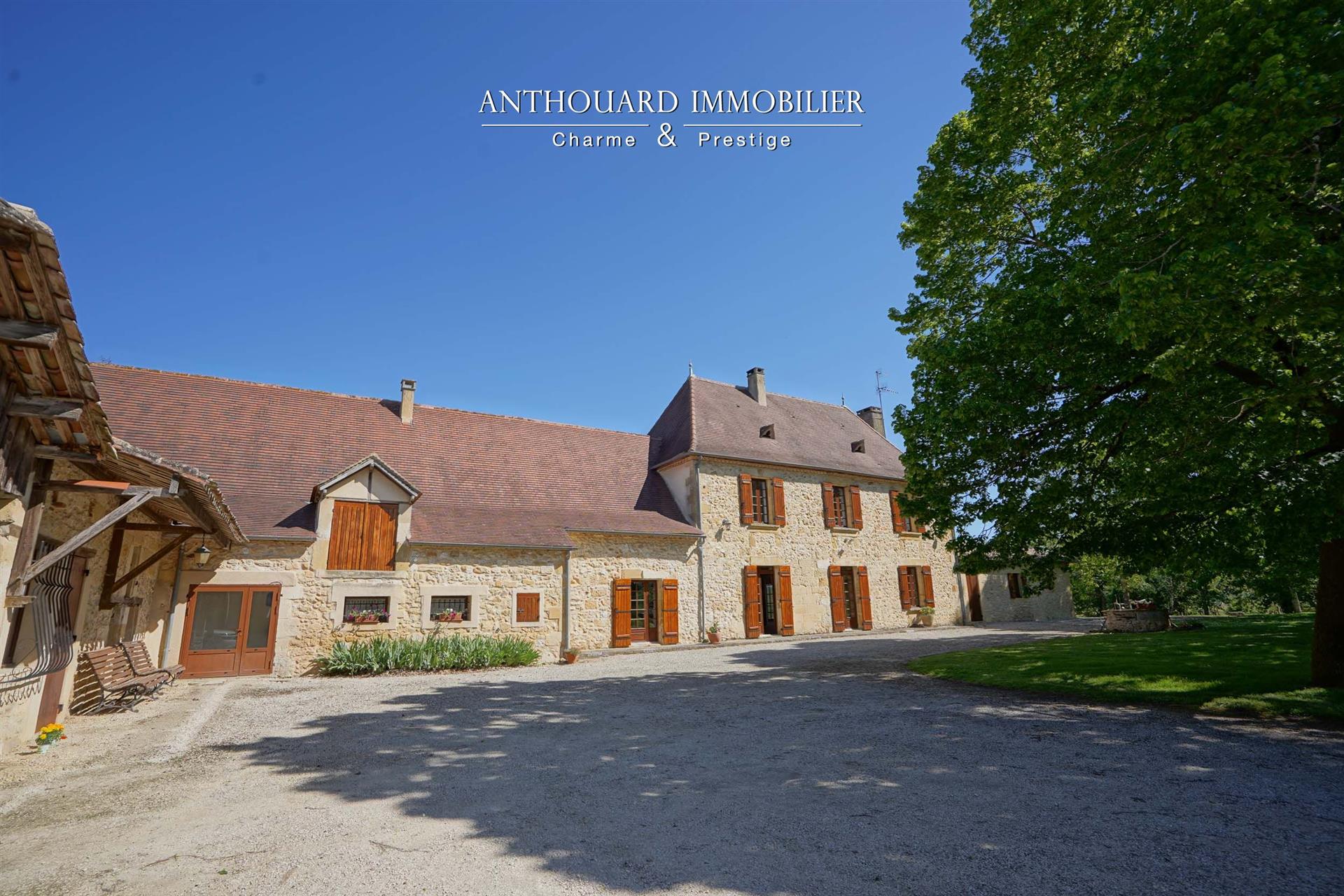 Maison à vendre, 270m², Bergerac