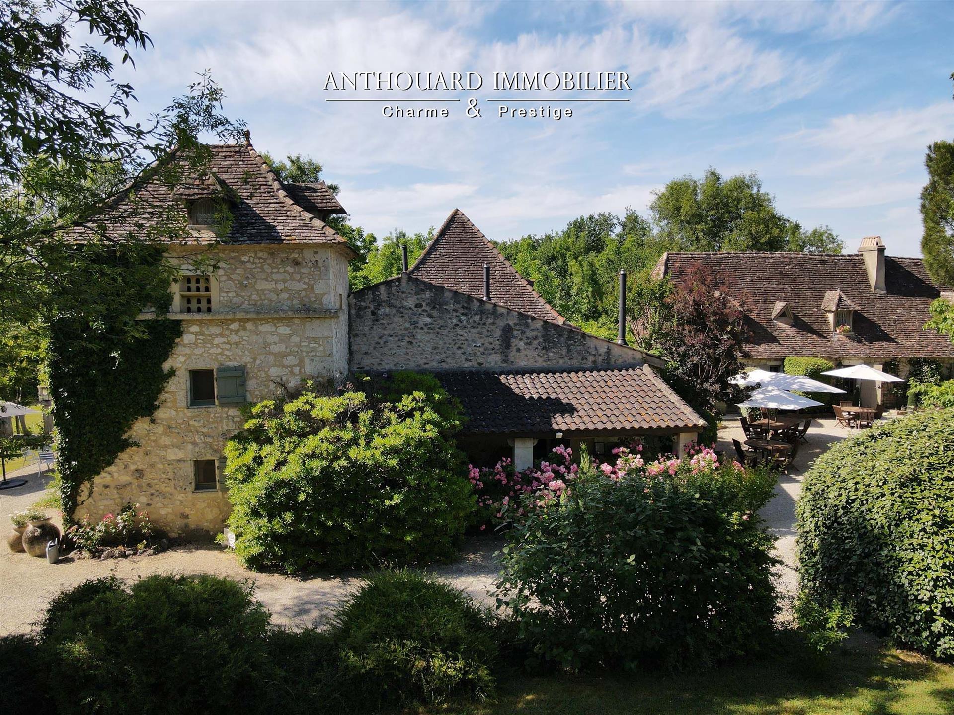 Maison à vendre, 388m², Issigeac