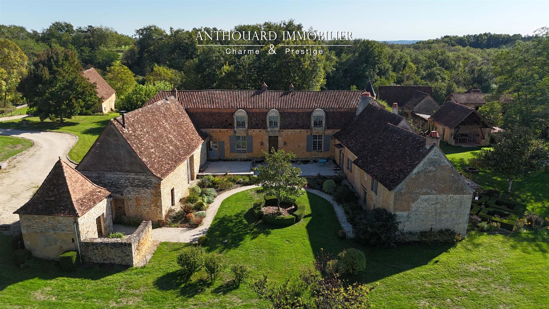 Maison à vendre, 400m², Périgueux