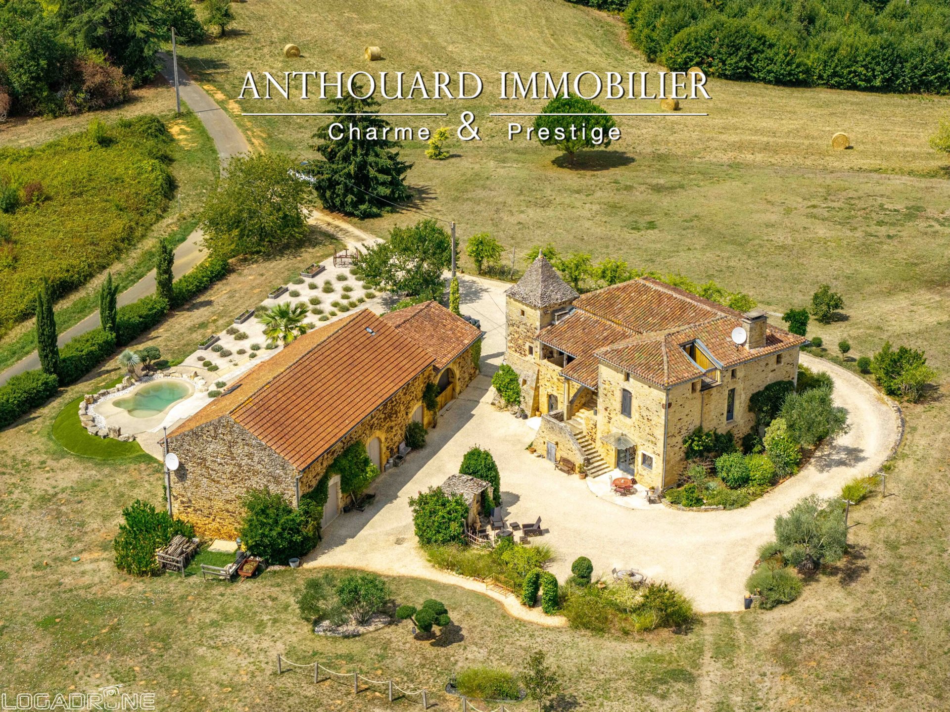 Maison 12 pièces 312 m² · à Villefranche-du-Périgord · 312 m² · 1 190 000 €