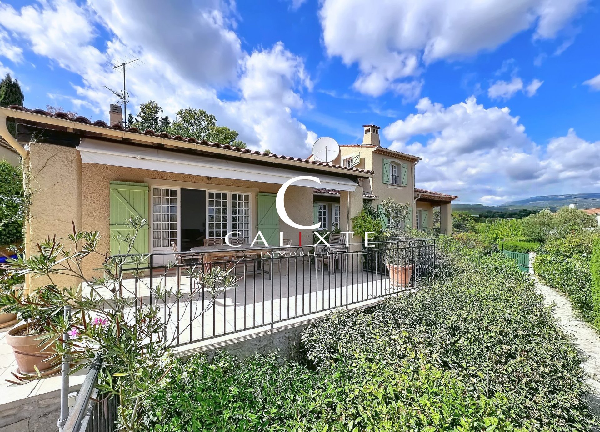 Maison à vendre, 130m², Tourrettes