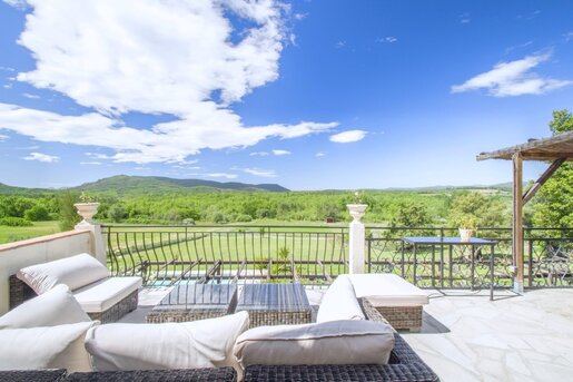 Maison 12 pièces 570 m² · à Fayence · 570 m² · 1 495 000 €