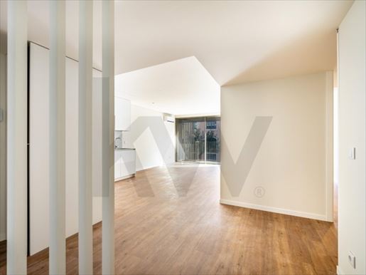 Advert pic 0