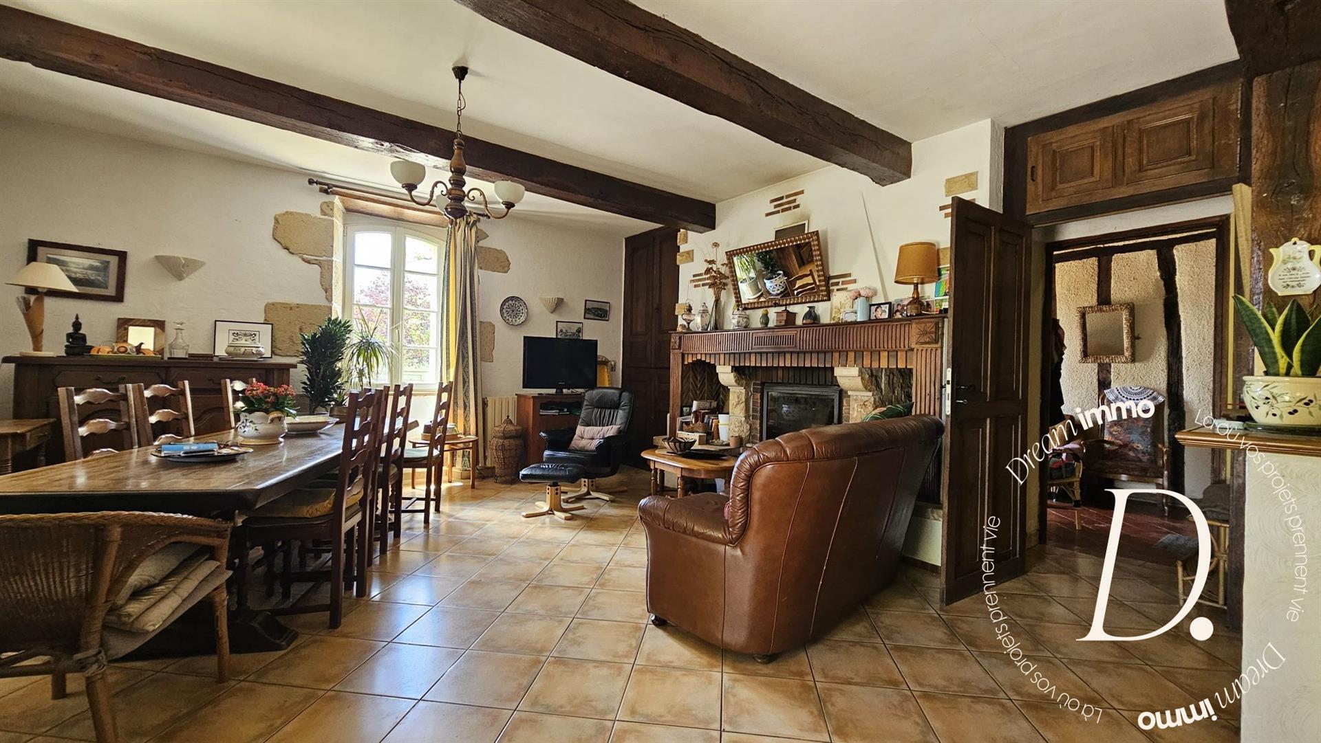 Maison à vendre, 280m², Castelnau-Magnoac