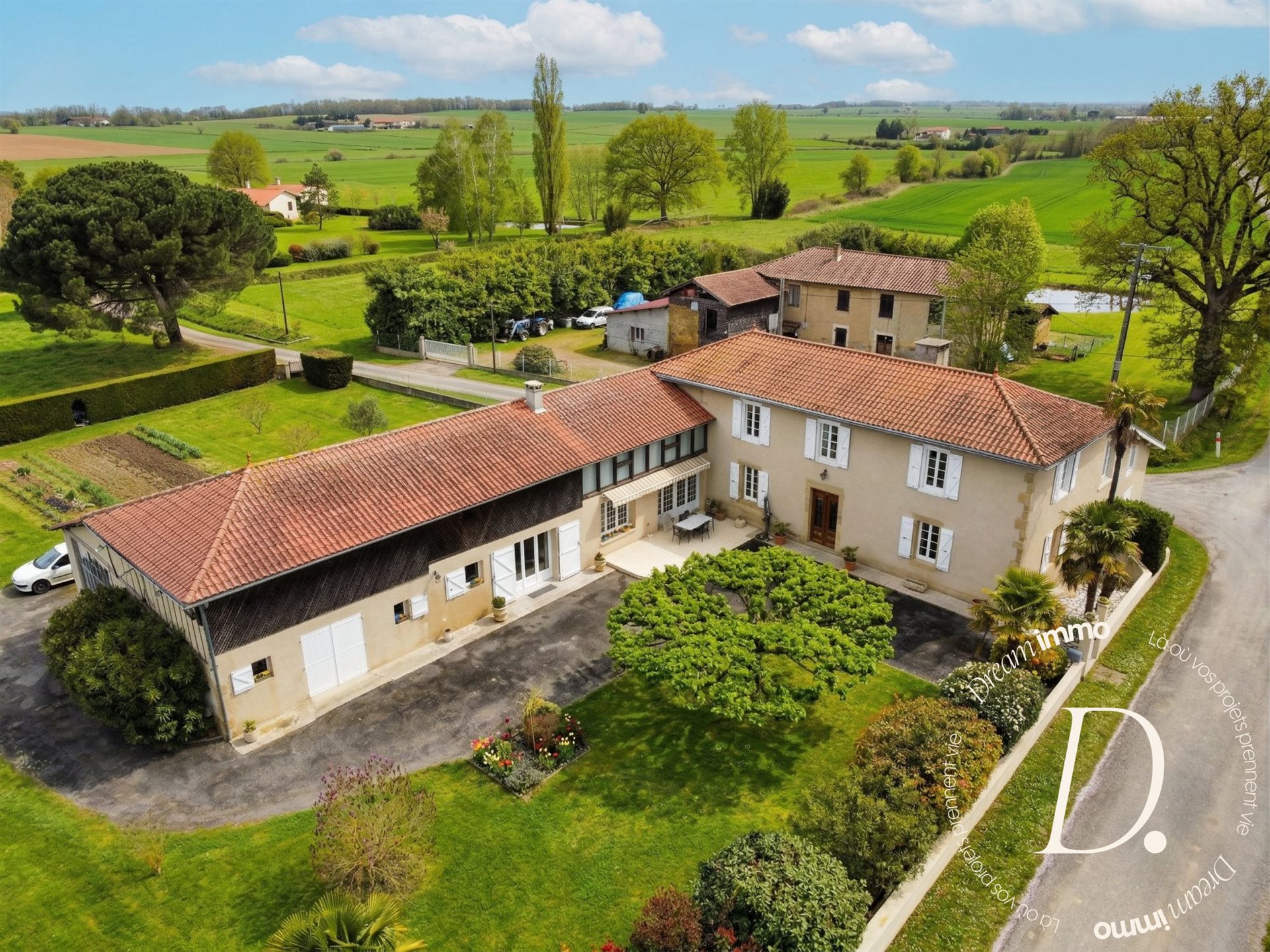 Maison à vendre, 300m², Seissan
