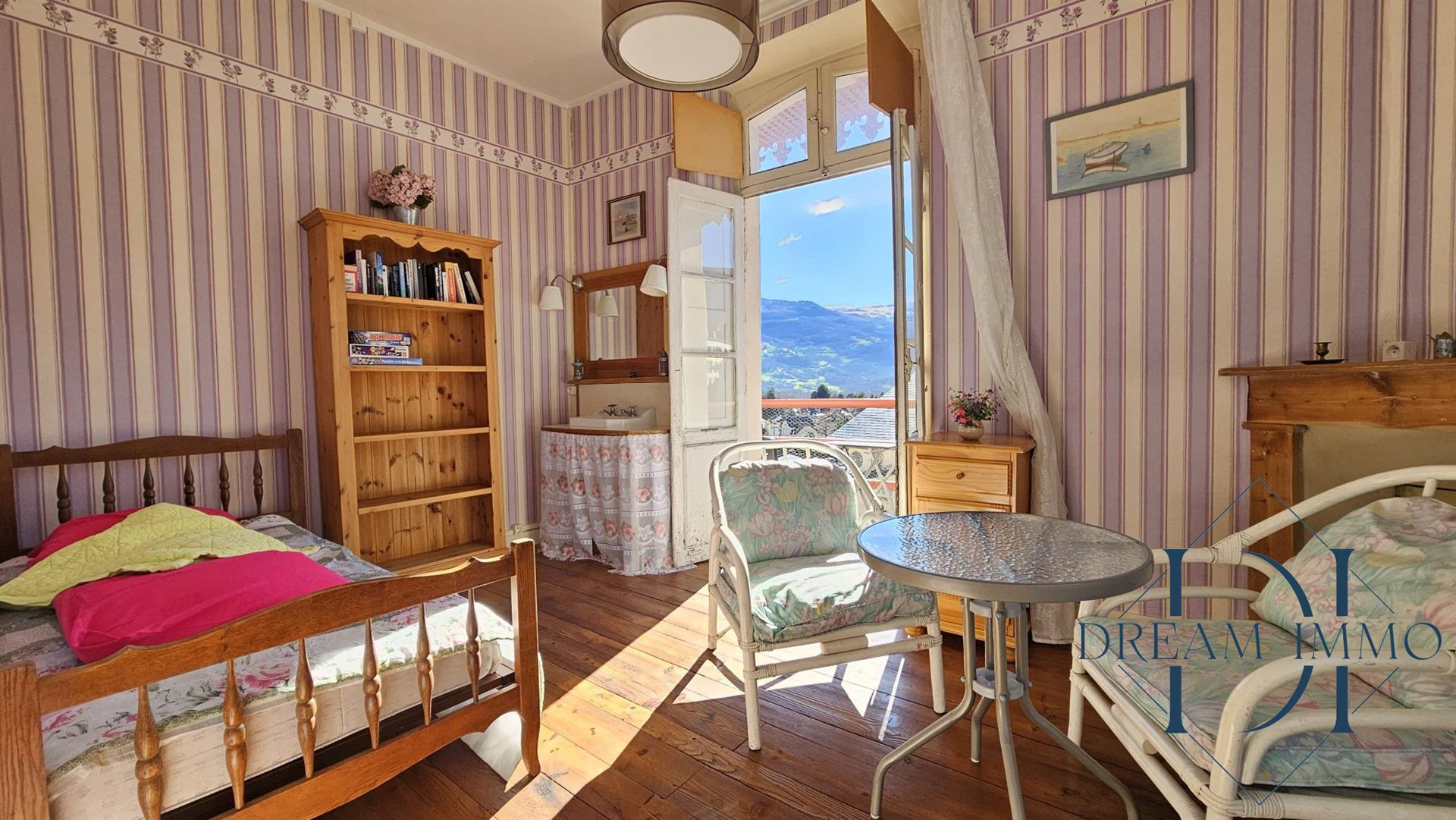 Maison à vendre, 380m², Argelès-Gazost