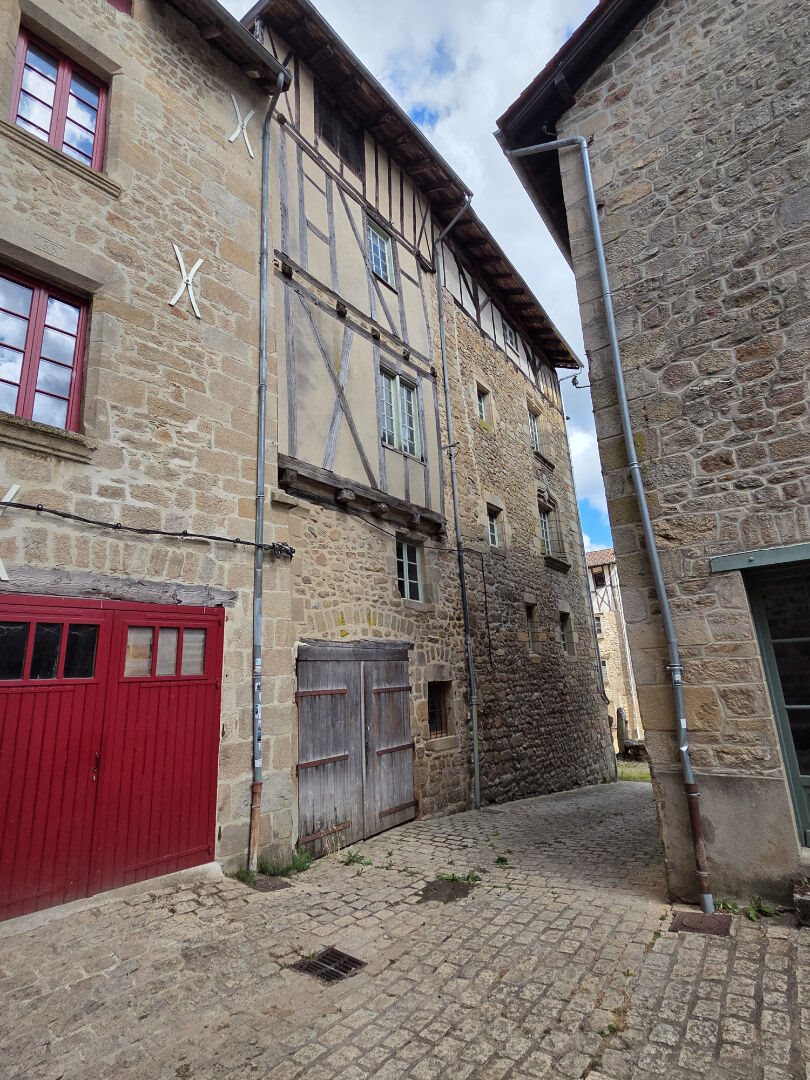 Maison à vendre, 216m², Eymoutiers